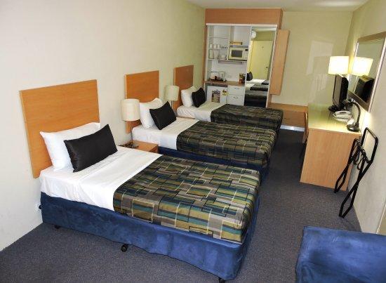 Selvia Hostel